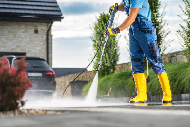 Best Gutter Cleaning  in Banks, OR